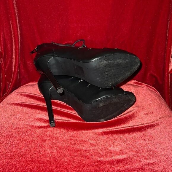 FRH lace up high heels - Picture 4 of 5